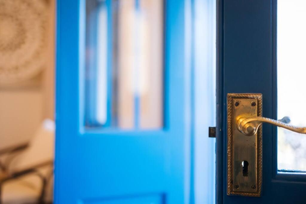 Onceup A Bluemoon Terrace Nr Cbd Holiday home Sydney