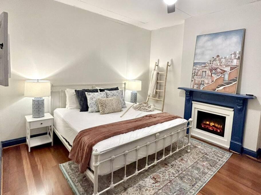 Onceup A Bluemoon Terrace Nr Cbd * Sydney